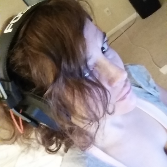 Meet your Posher, Callie - Picture 4 of 8